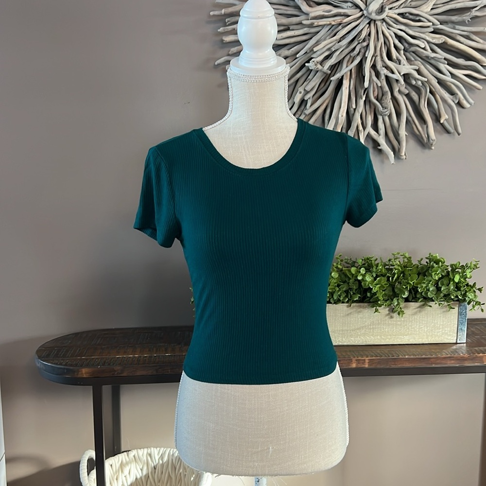 Dark teal T-shirt‎